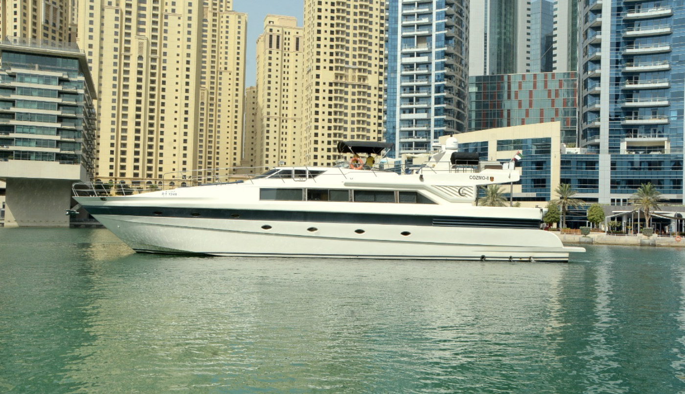 86ft Cozmo (Jacuzzi)