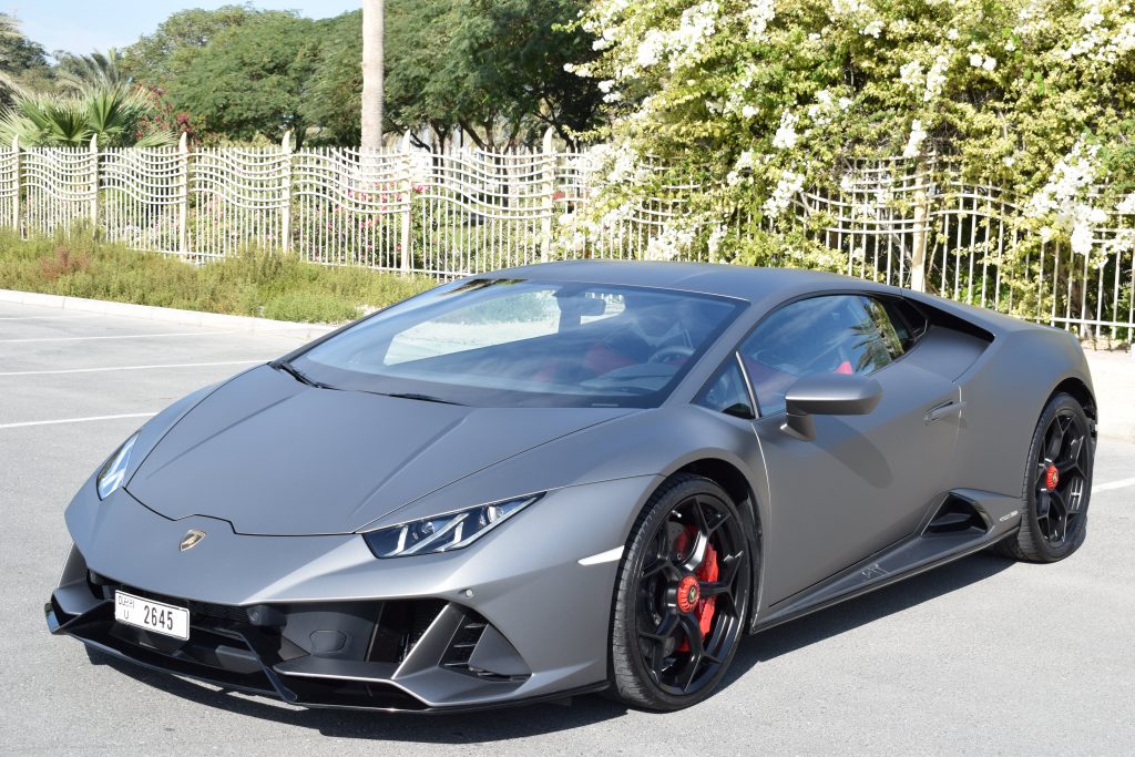 Lamborghini Huracan Evo – Gray