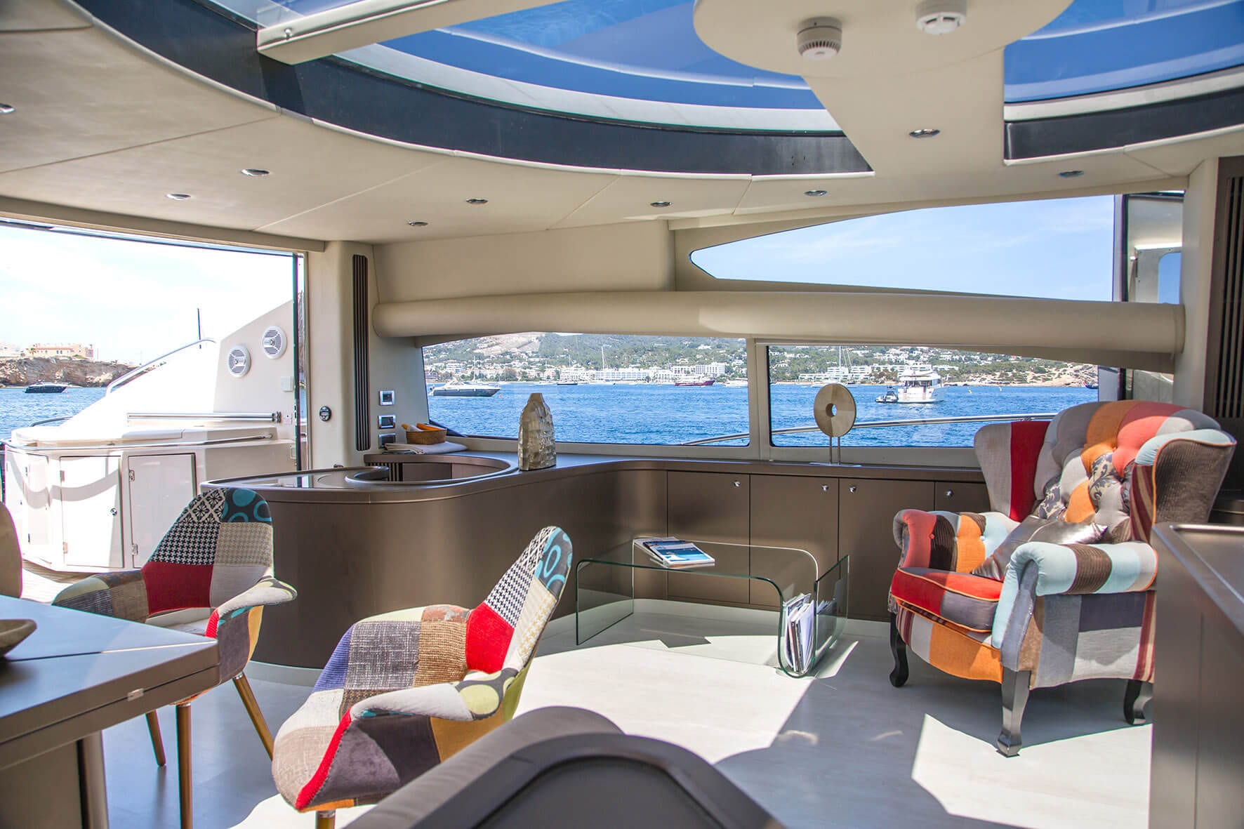 Sunseeker predator 82