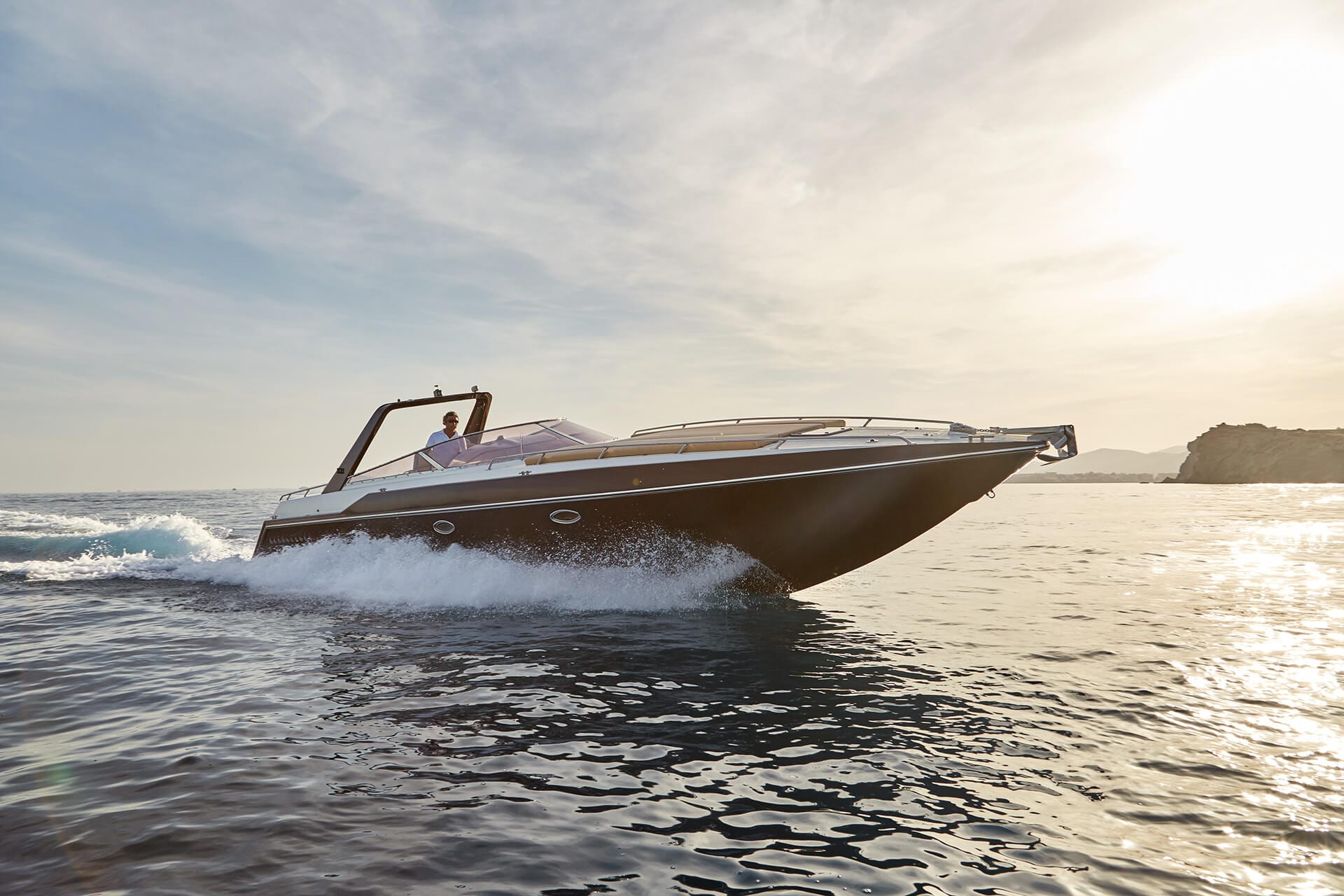 Sunseeker Thunderhawk Falco 43