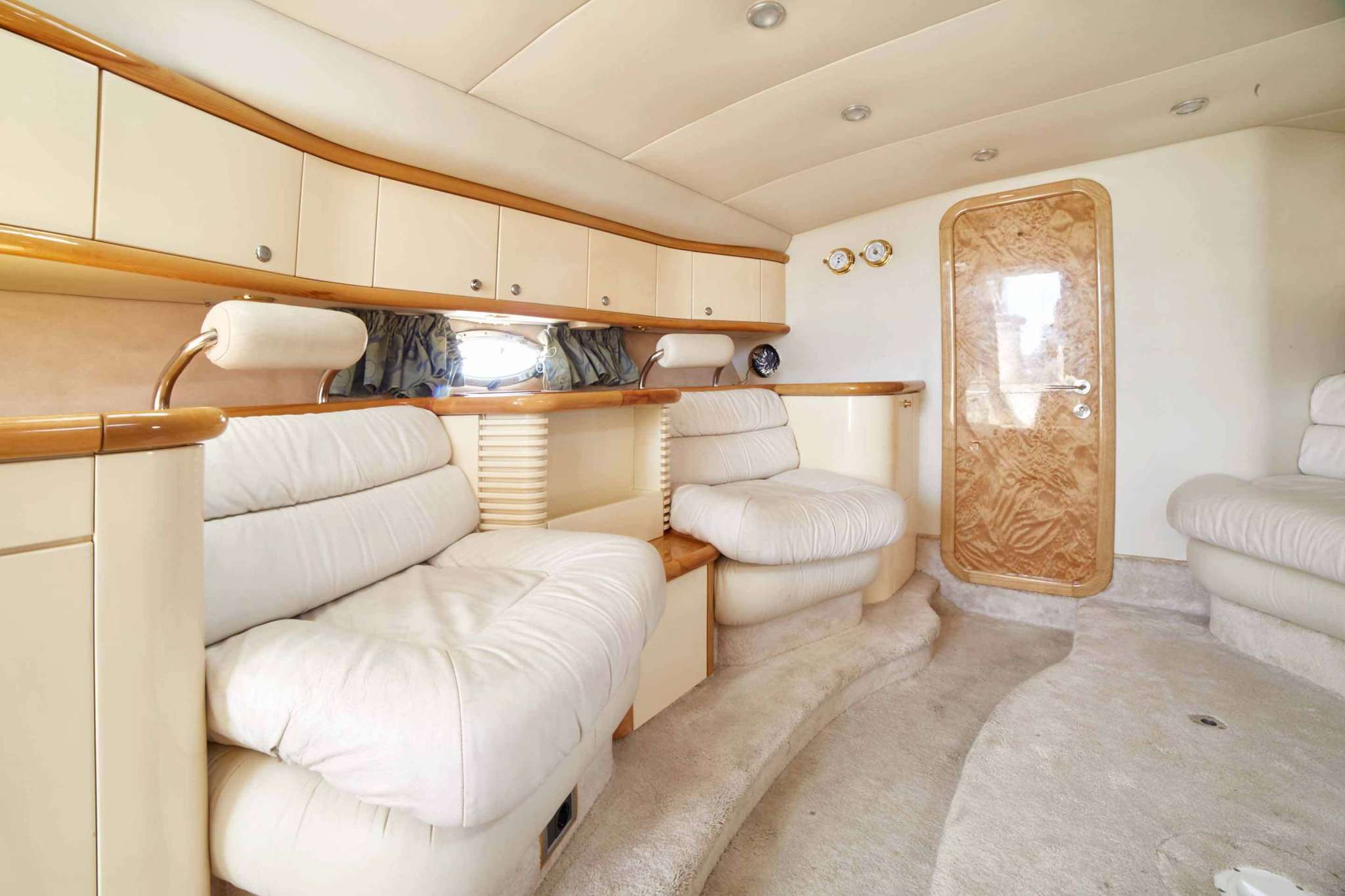 Sunseeker superhawk 48